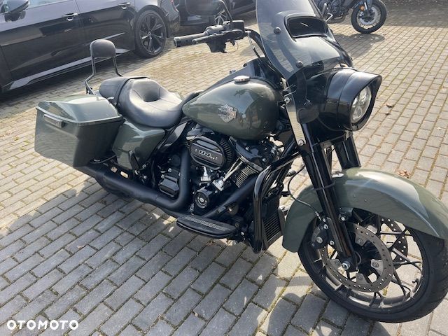 Harley-Davidson Touring Road King - 12