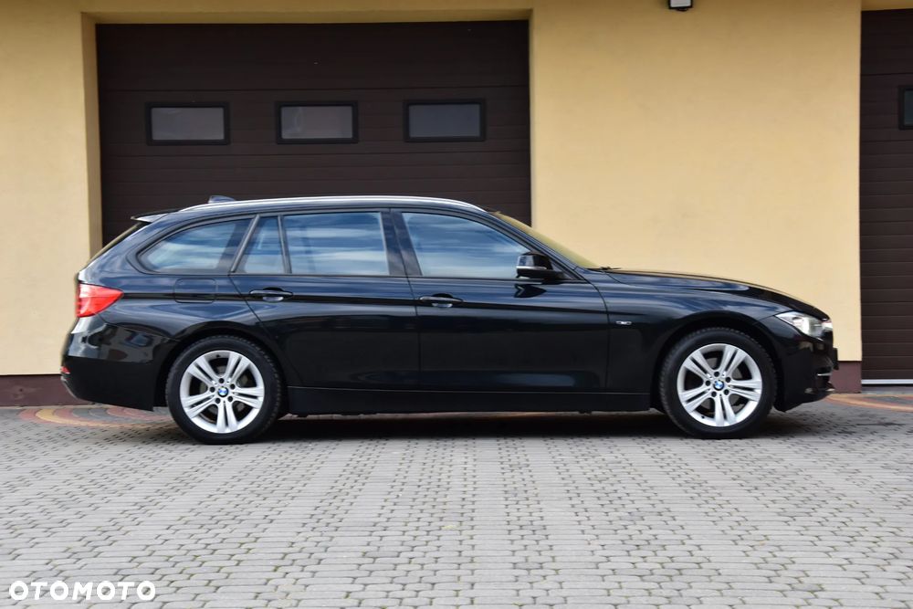 BMW Seria 3 320d Sport Line - 8