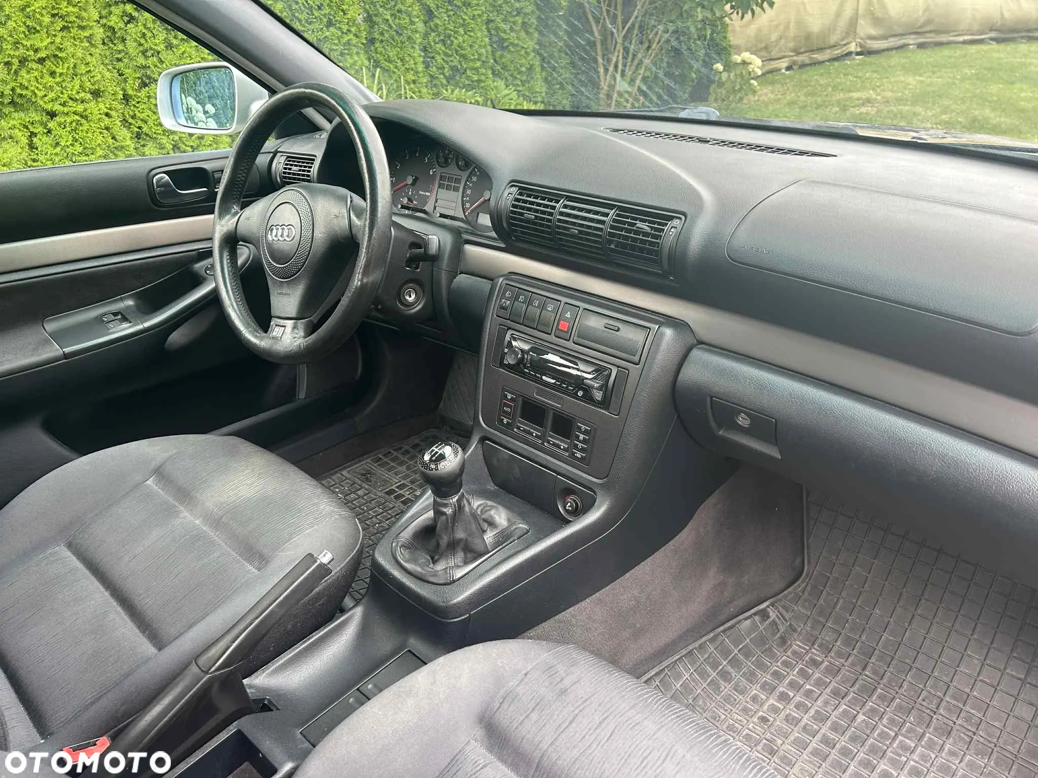 Audi A4 1.6 - 12