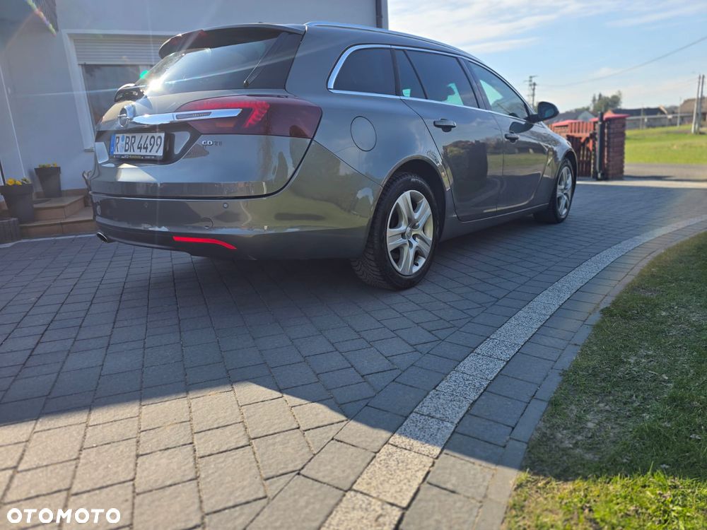 Opel Insignia 2.0 CDTI ecoFLEX - 10