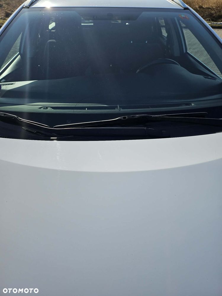 Toyota Auris - 10