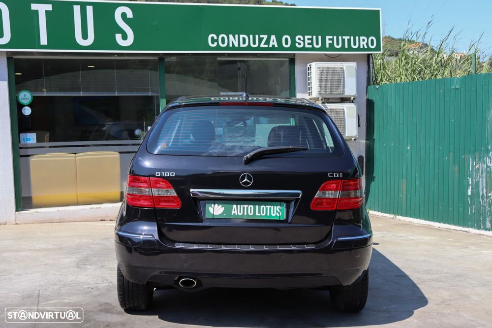 Mercedes-Benz B 180 CDi - 7