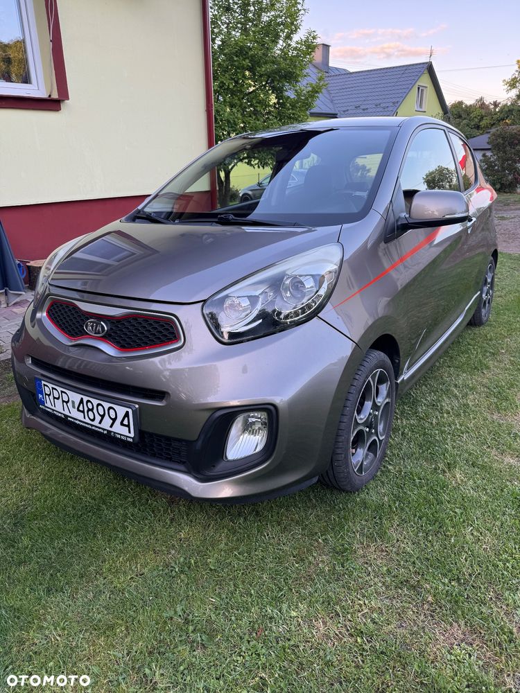 Kia Picanto - 1