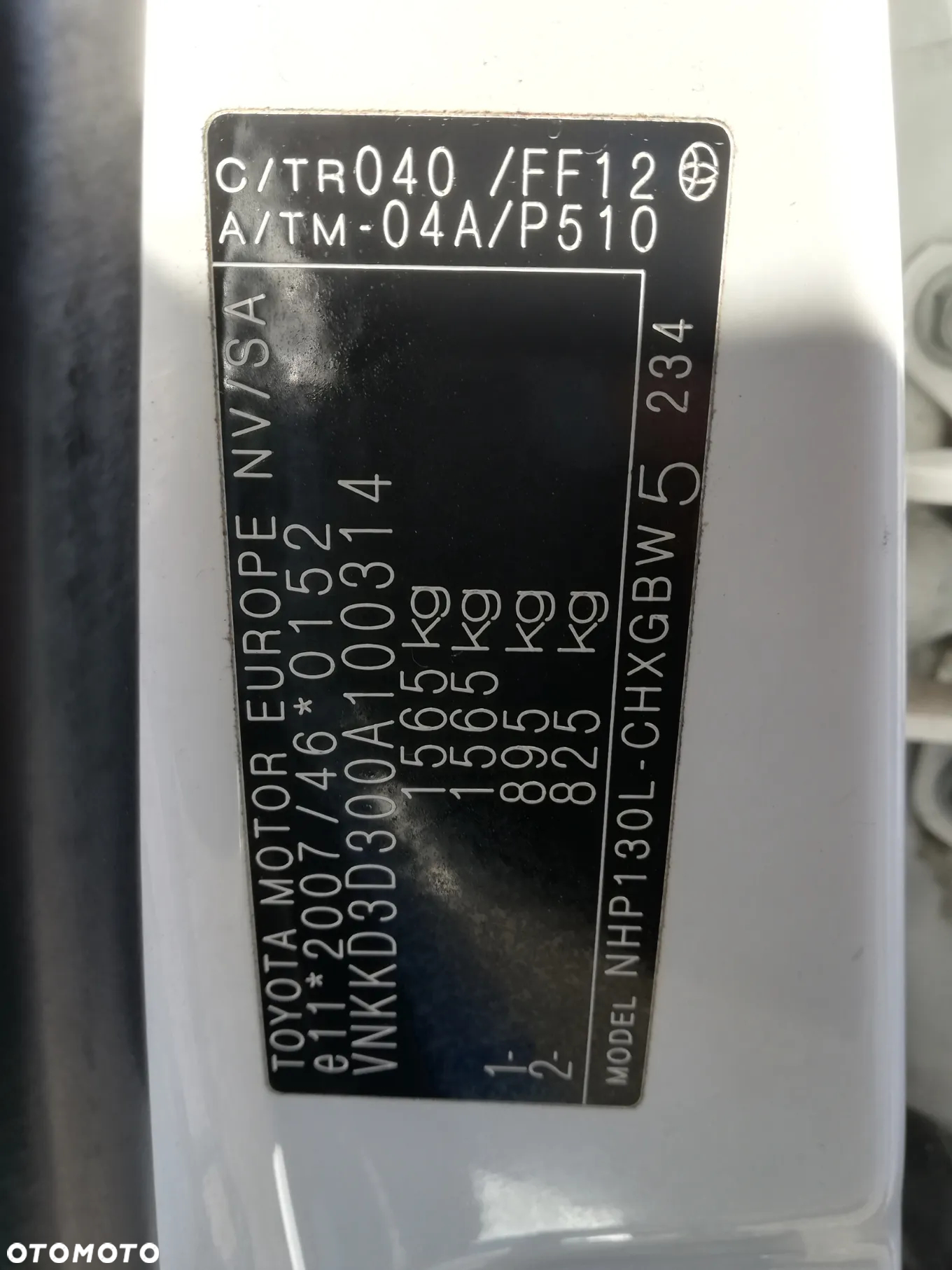 Toyota Yaris - 18