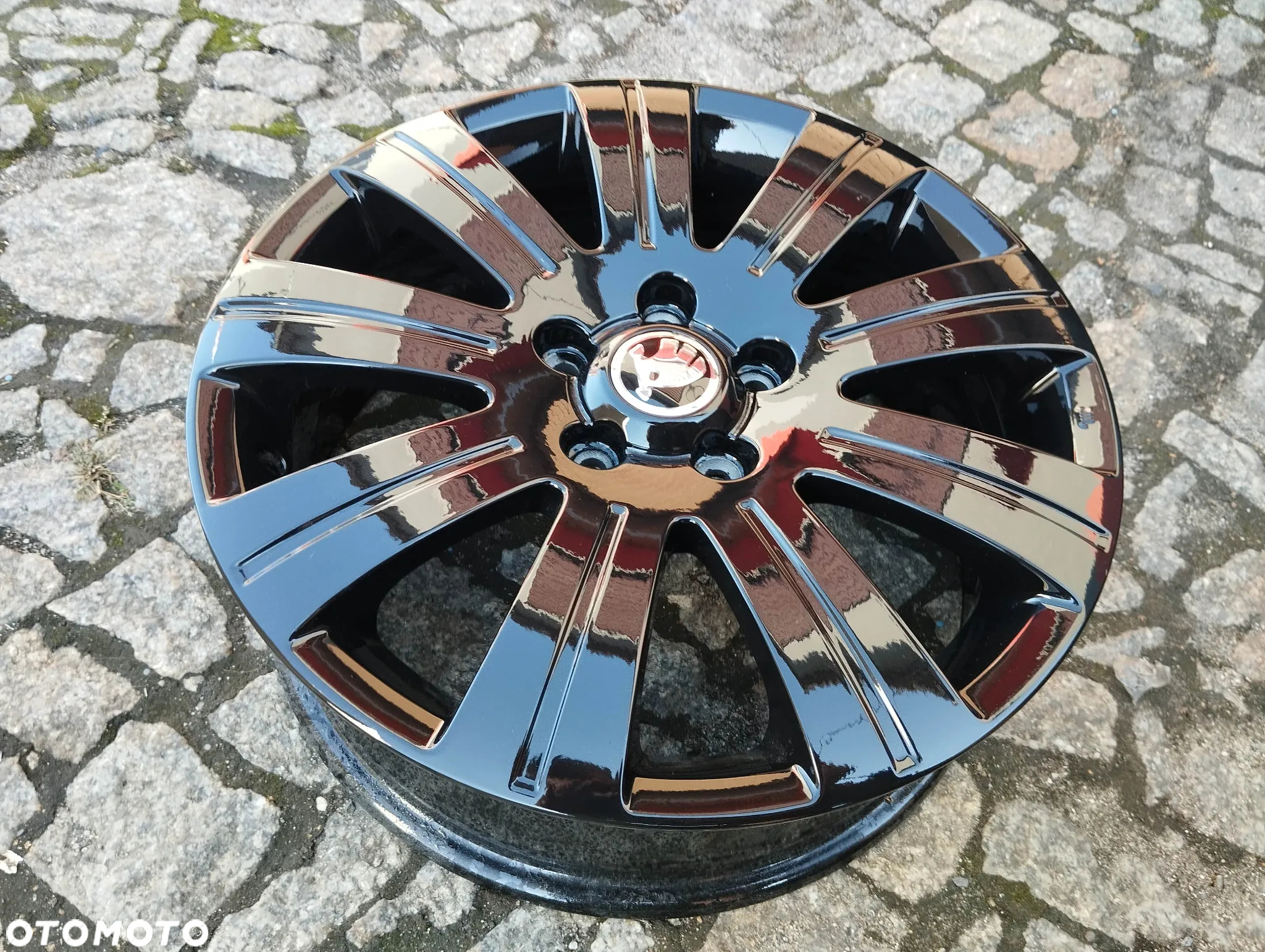 Alu Felgi Skoda Superb 2x112 17 ET45 - 4
