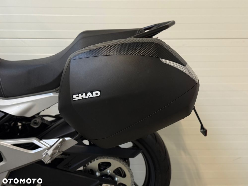 CFMoto 700MT - 32