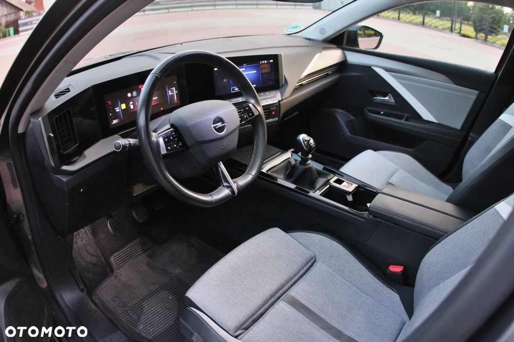 Opel Astra 1.2 Turbo Elegance - 14