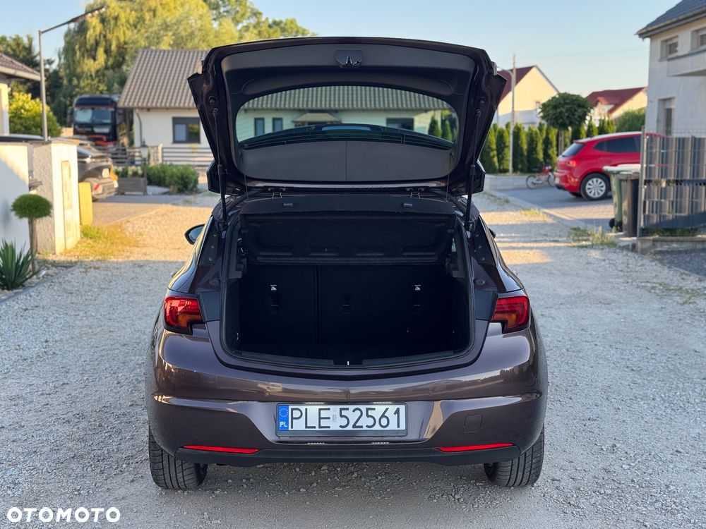 Opel Astra 1.4 T Dynamic - 30