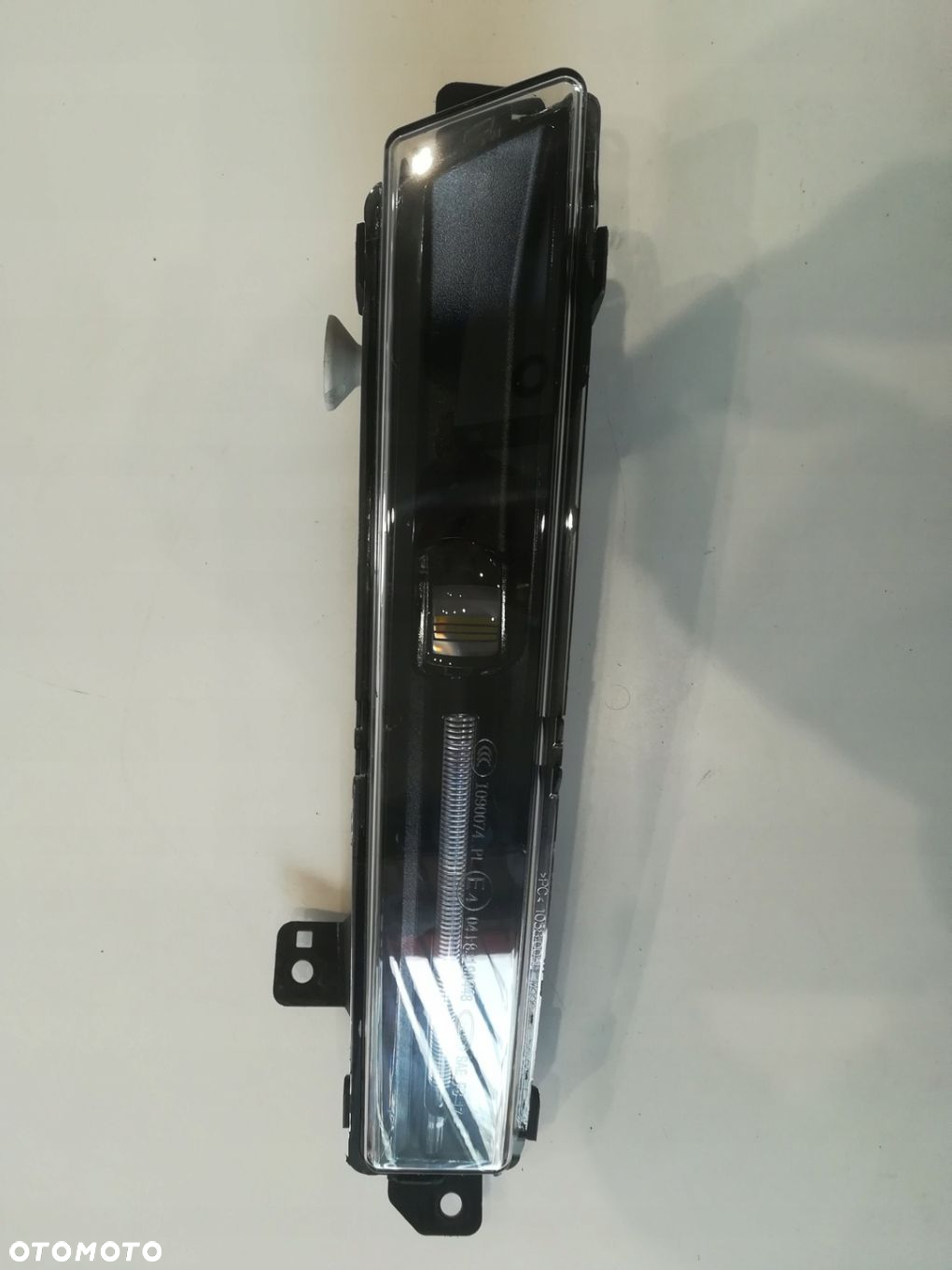 JAGUAR E PACE X540 HALOGEN LED DZIENNY NOWY ORG - 8