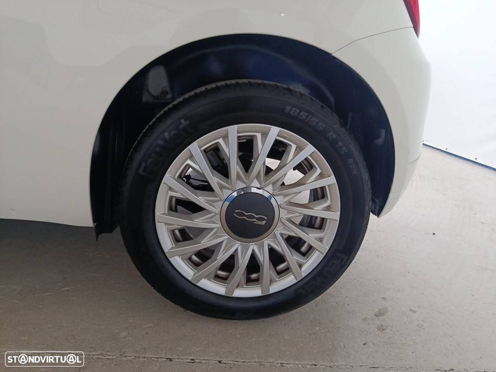 Fiat 500 1.0 Hybrid — fotografia 11