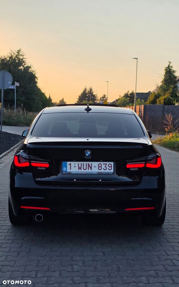 BMW Seria 3 318d M Sport Shadow - 10