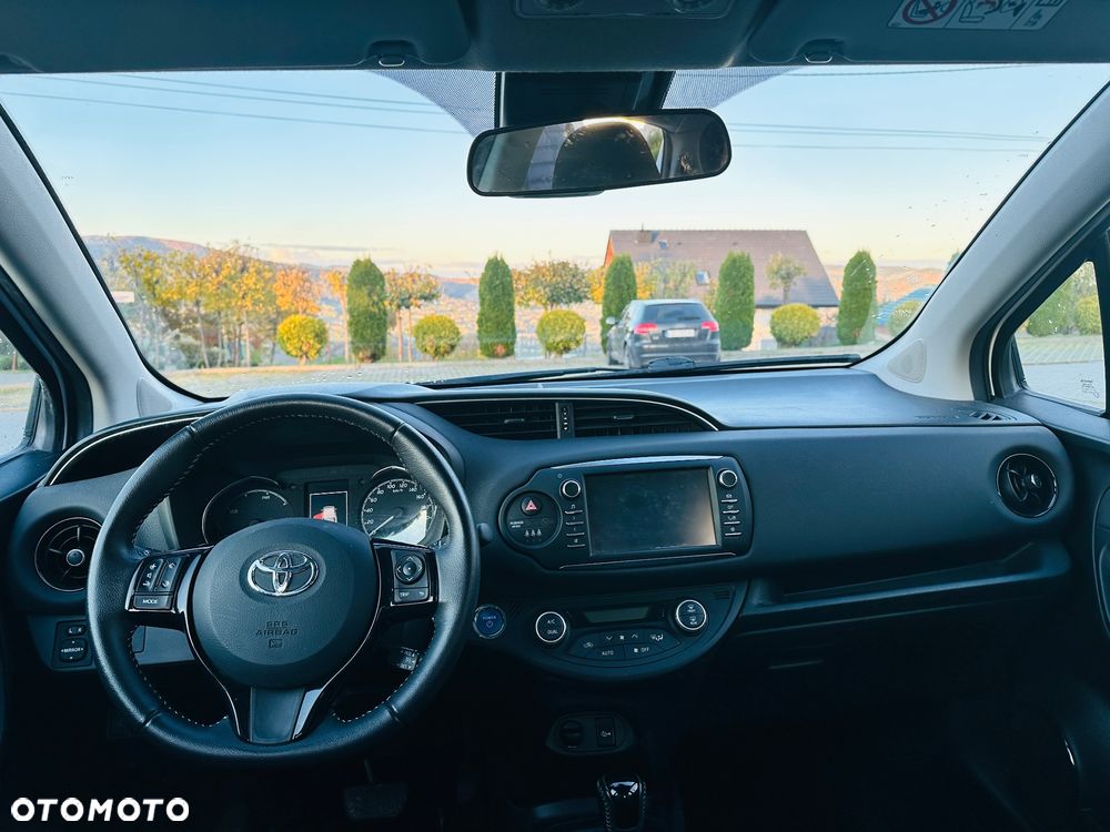 Toyota Yaris 1.5 VVT-i Selection - 13