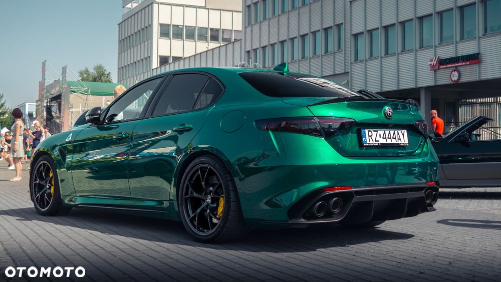 Alfa Romeo Giulia 2.9 Bi Turbo V6 Quadrifoglio - 3
