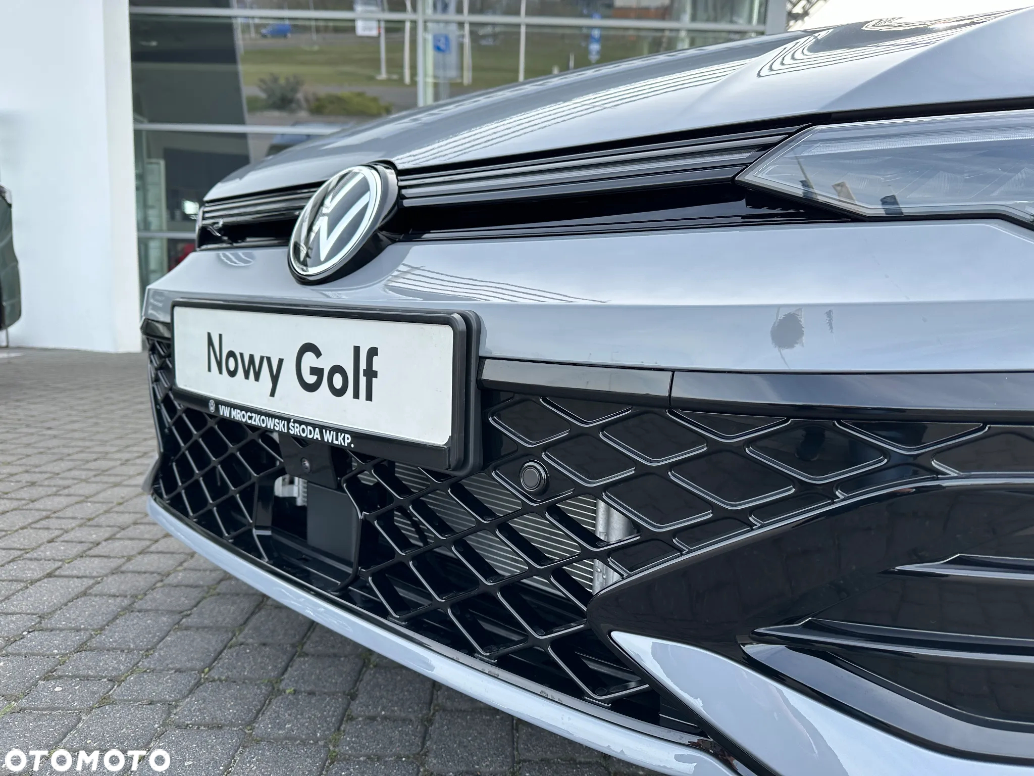 Volkswagen Golf - 5