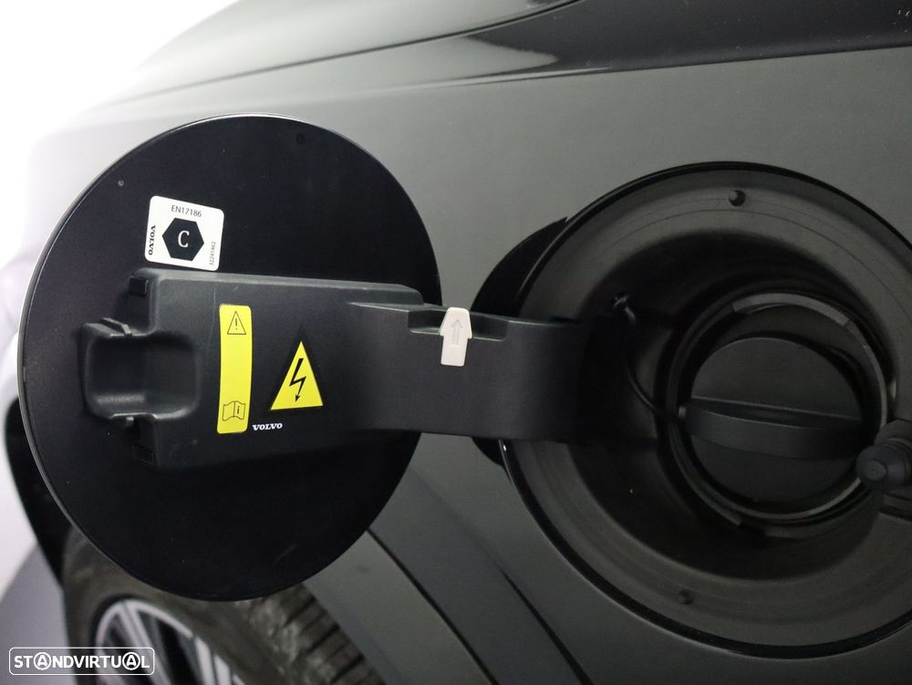 Volvo XC 90 2.0 T8 PHEV Inscription AWD - 24
