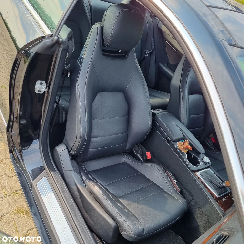 Mercedes-Benz Klasa E 350 4-Matic - 11