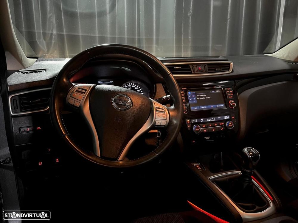 Nissan Qashqai - 11