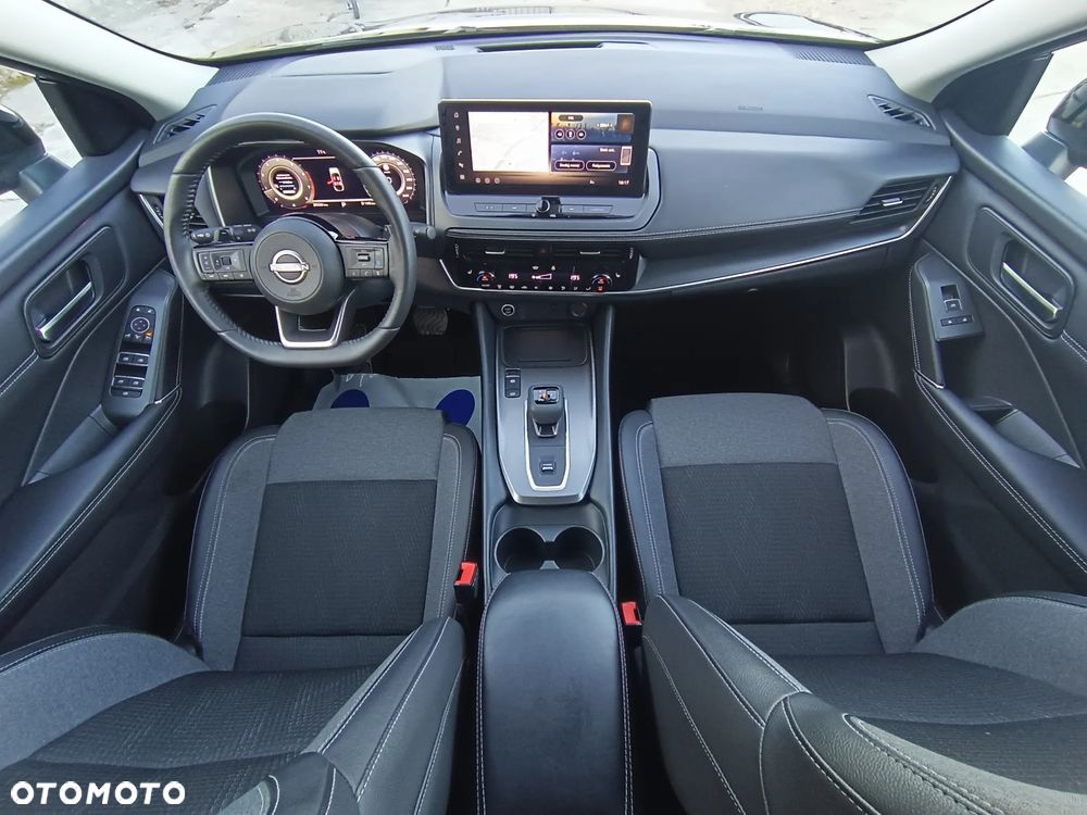 Nissan Qashqai 1.3 DIG-T MHEV N-Connecta Xtronic - 23