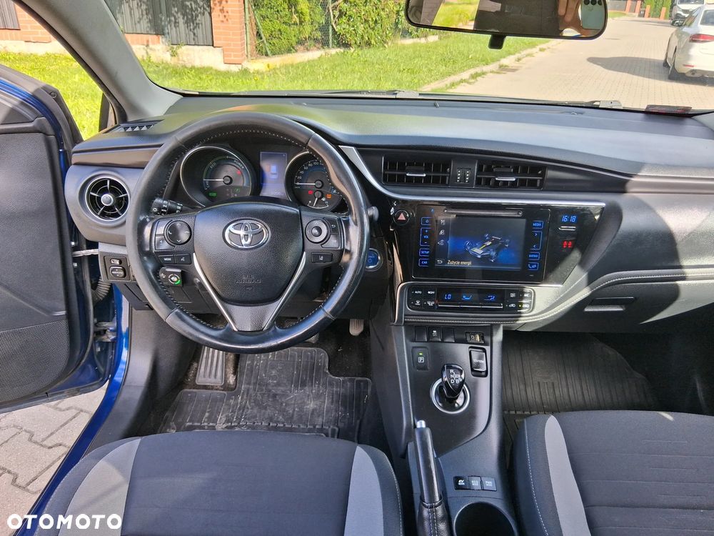 Toyota Auris - 7