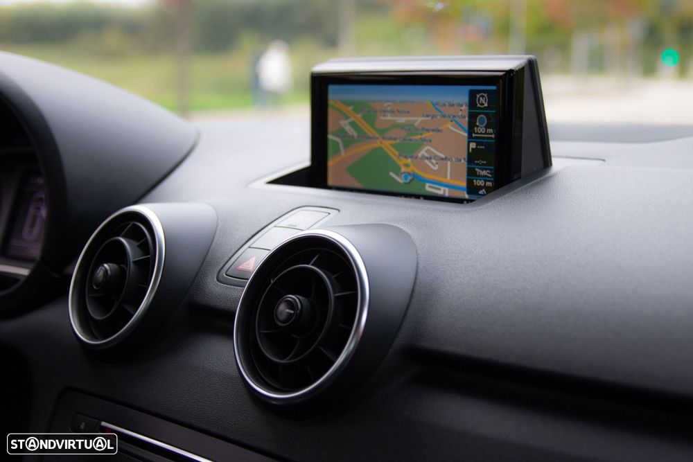 Audi A1 Sportback 1.0 TFSI ultra design - 10