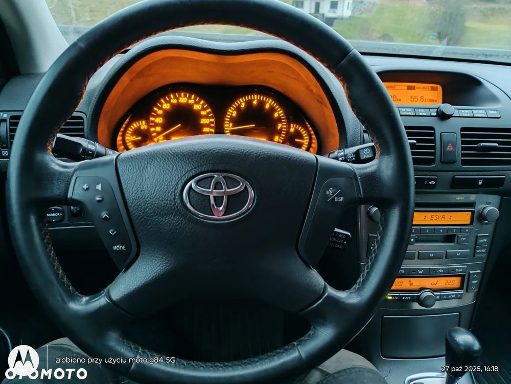 Toyota Avensis 2.0 VVT-i Automatik Executive - 31