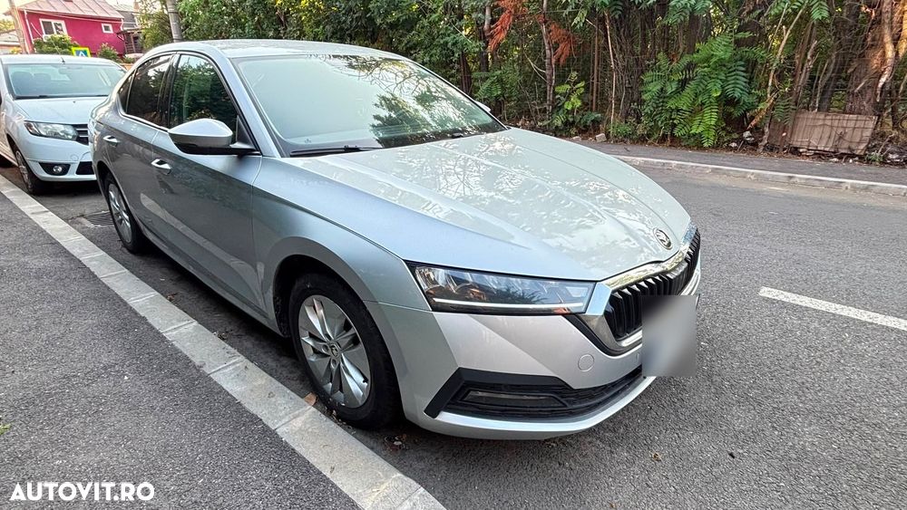 Skoda Octavia 2.0 TDI DSG Style - 2