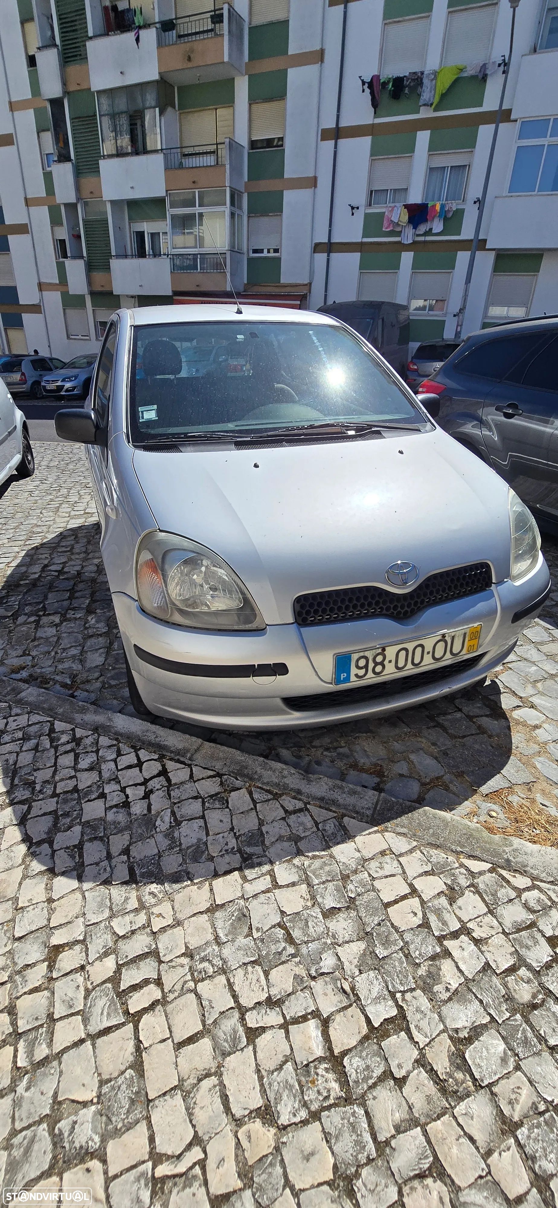 Toyota Yaris 1.0 Terra DA+ABS+CD - 1