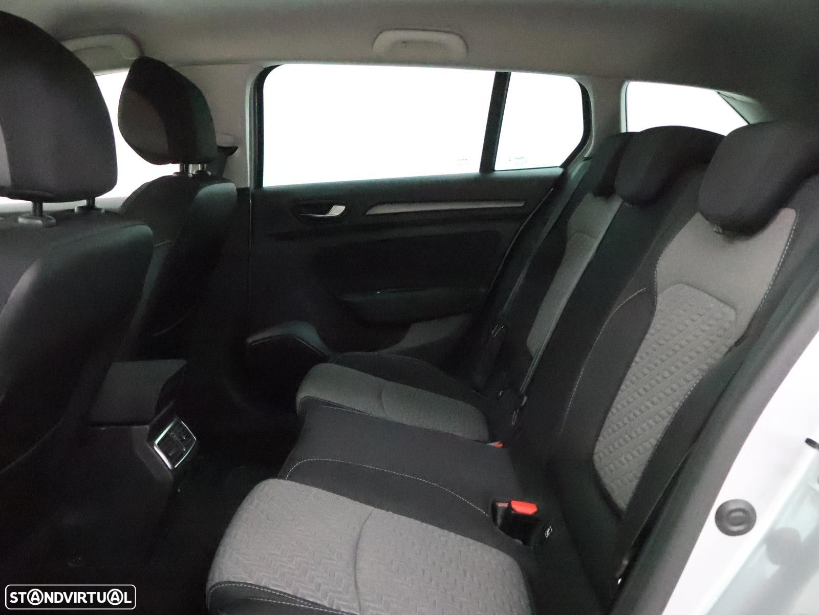 Renault Mégane Sport Tourer 1.5 Blue dCi Limited - 5