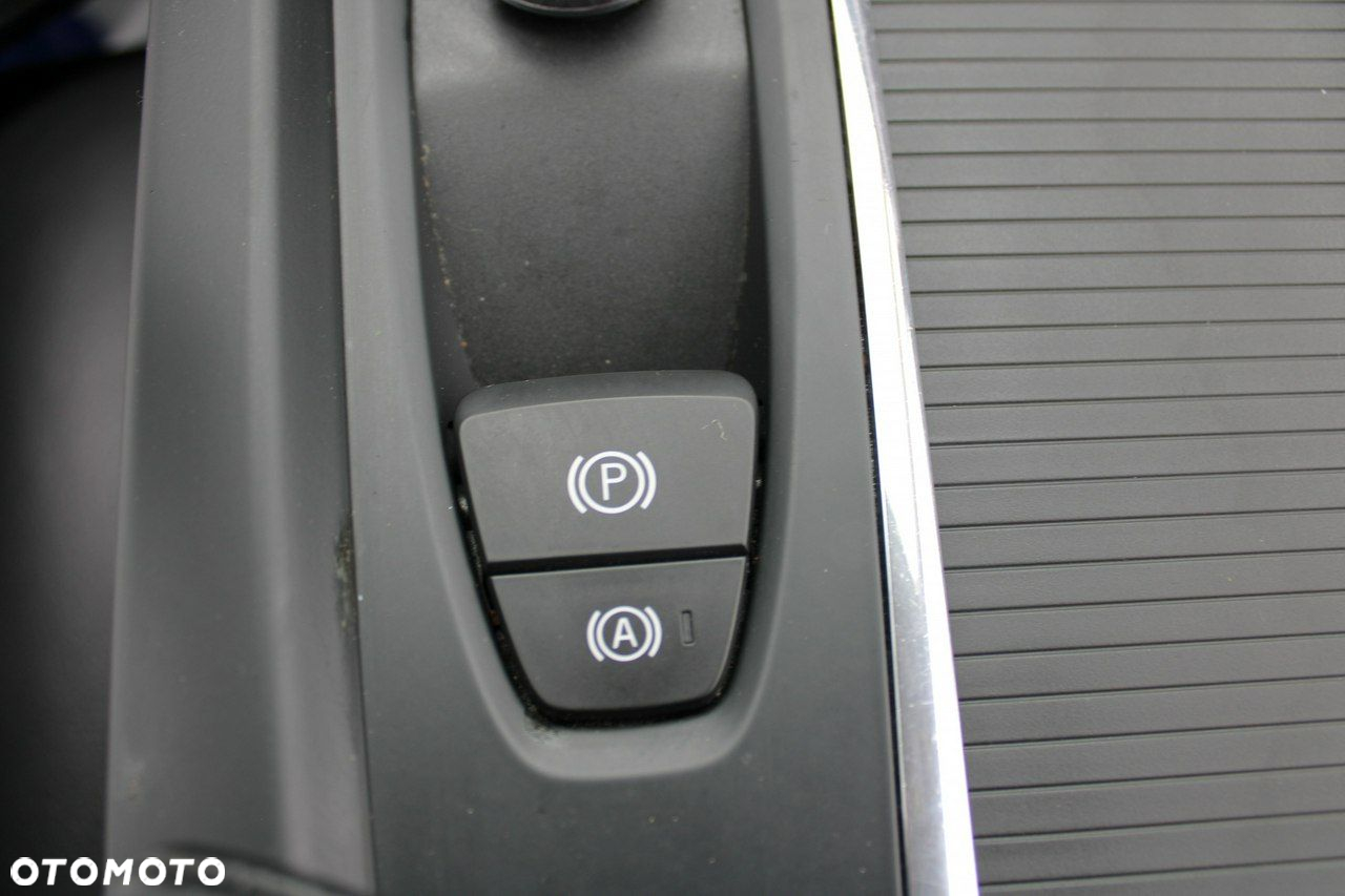 Volvo XC 60 - 29