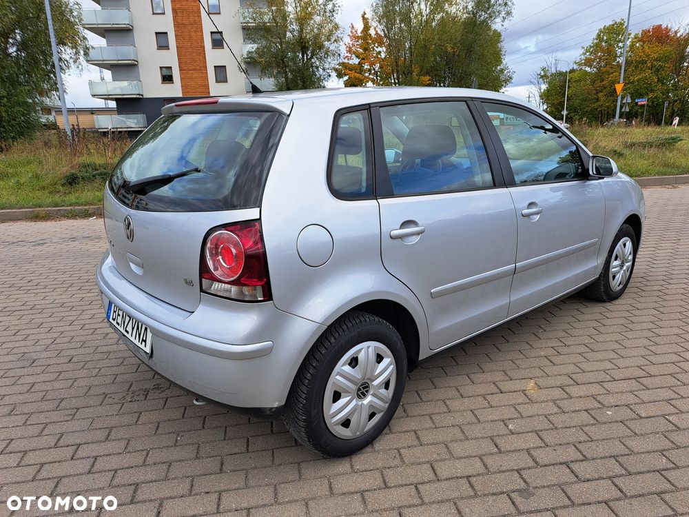 Volkswagen Polo - 7