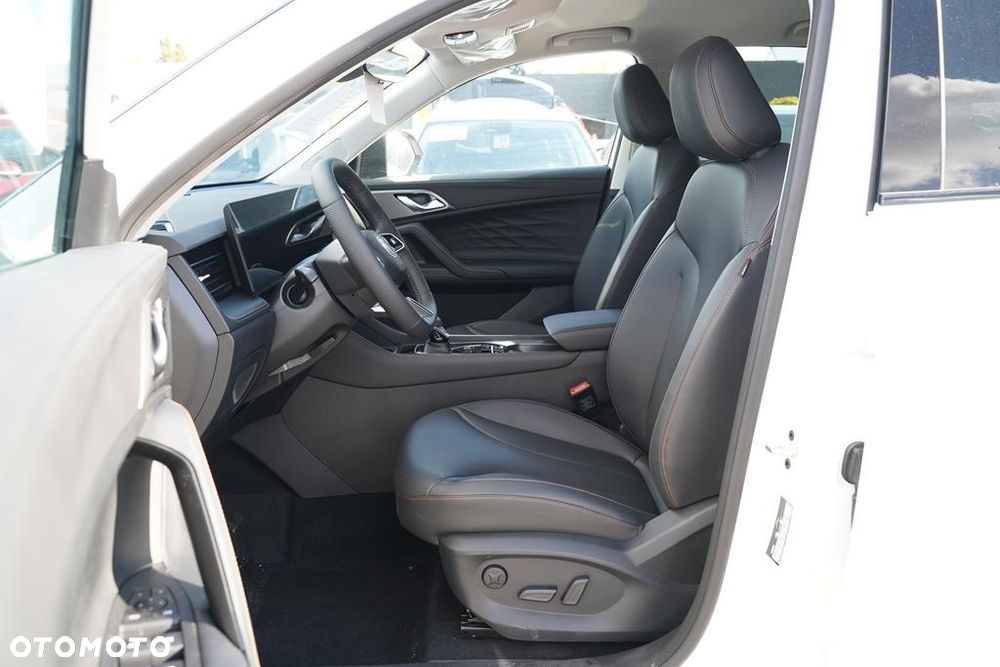 MG HS 1.5T HEV+ Exclusive - 11