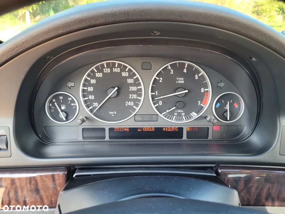 BMW Seria 5 - 31