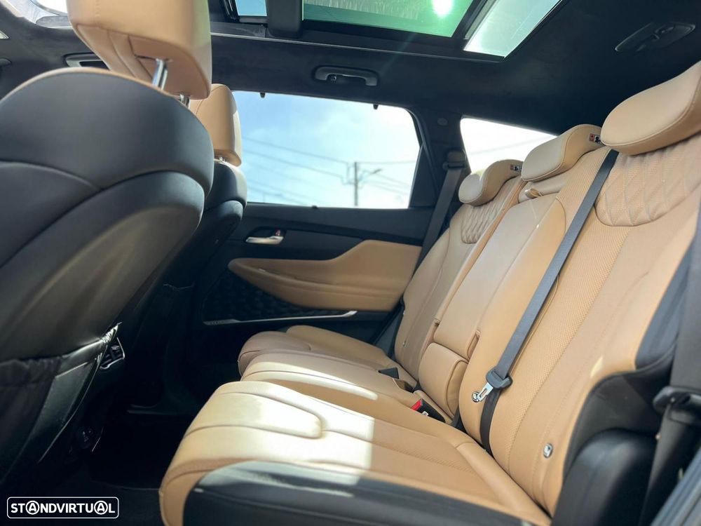 Hyundai Santa Fe 1.6 T-GDI HEV Vanguard+Luxury Pack - 7