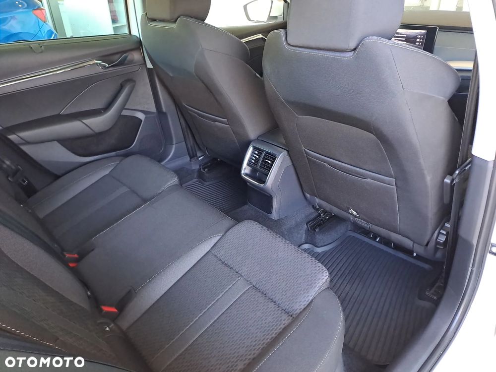 Skoda Octavia 1.5 TSI ACT Style - 11