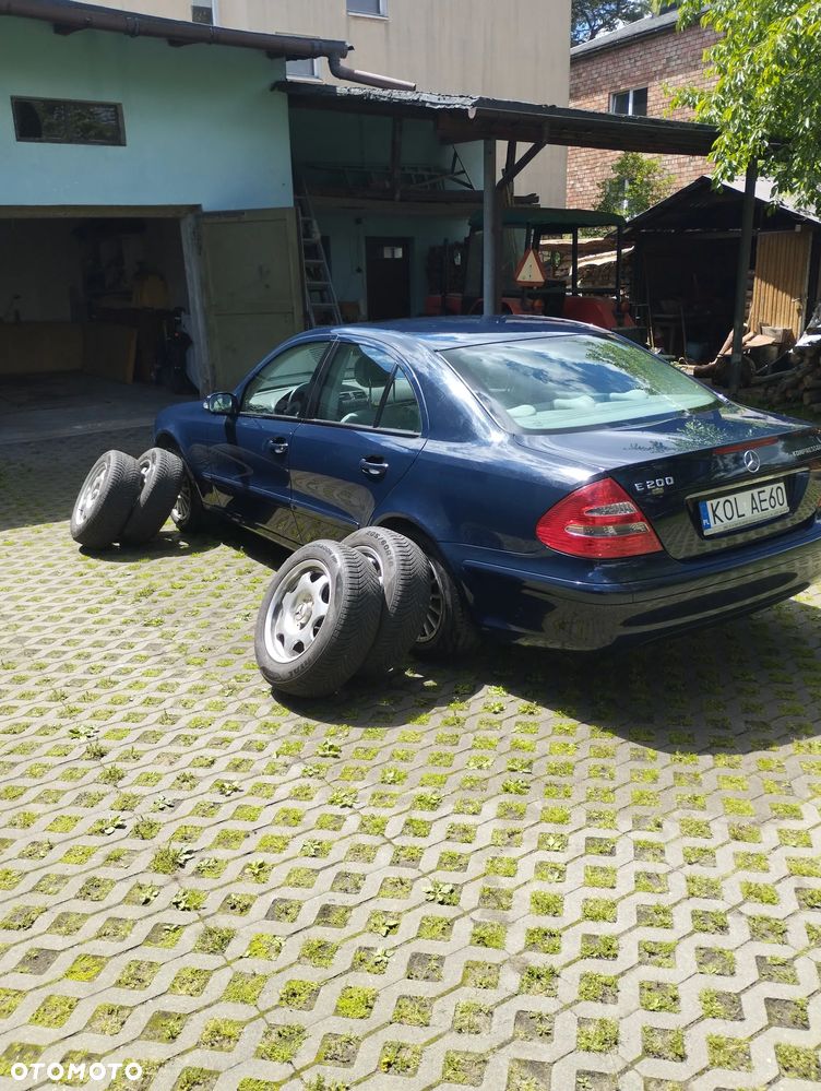 Mercedes-Benz Klasa E 200 Kompressor Classic - 6
