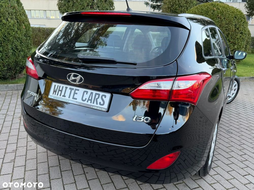 Hyundai i30 i30cw 1.4 Classic - 21
