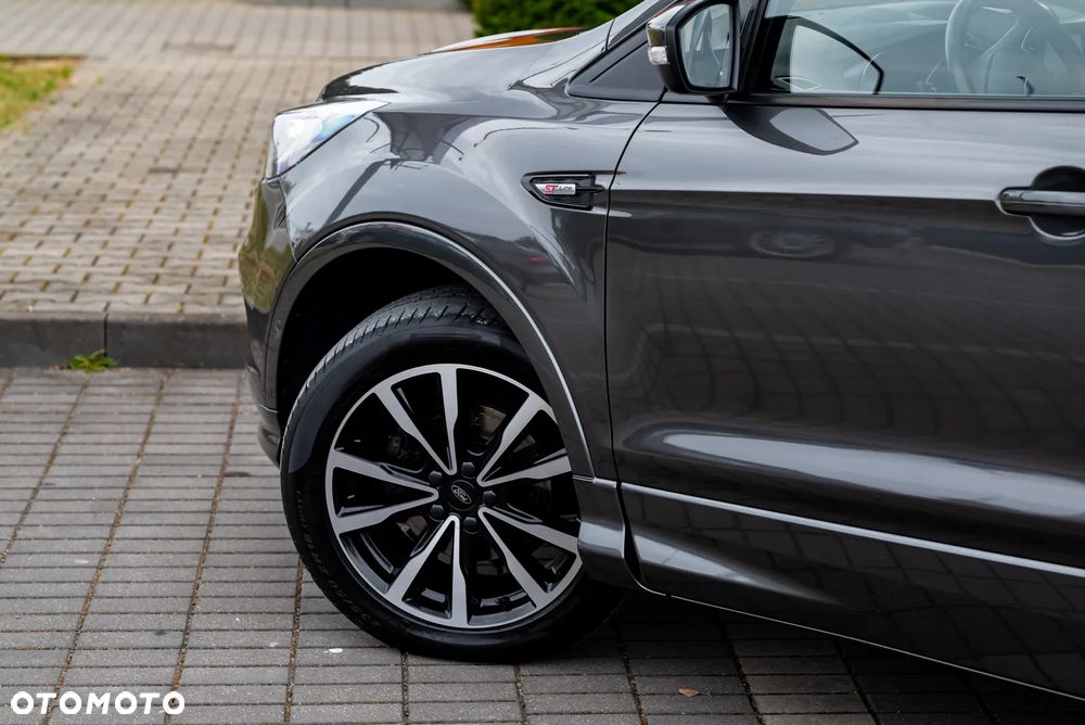 Ford Kuga 1.5 EcoBoost 2x4 ST-Line - 16