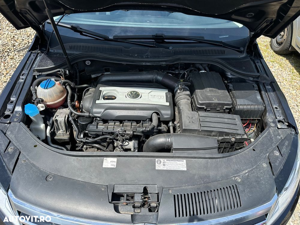 Volkswagen Passat CC 1.8 TSI - 11