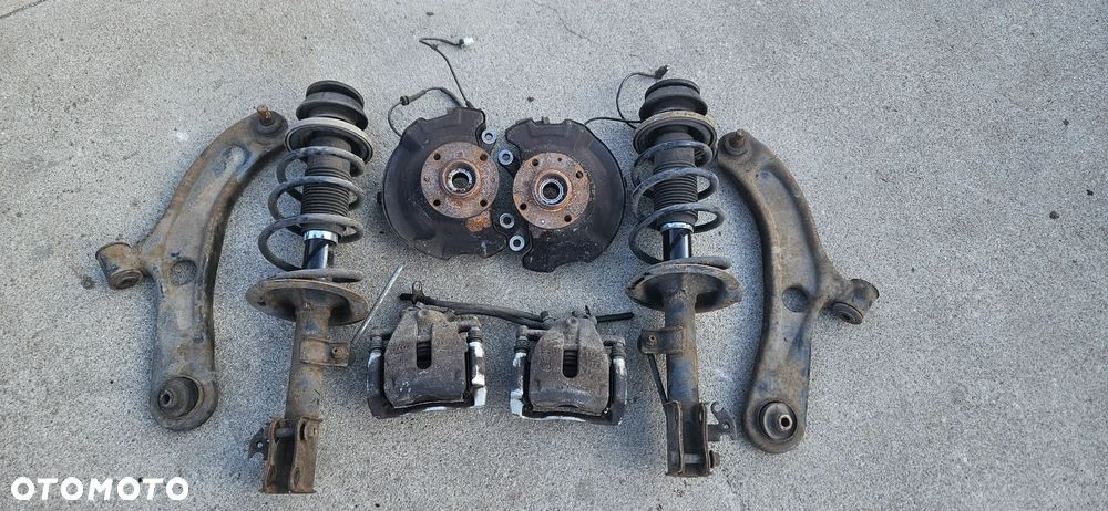 Amortyzator sprężyna zacisk wahacz lewy prawy przód przedni zwrotnica piasta ABS Opel Agila B 1,3 CDTI 2009r - 1