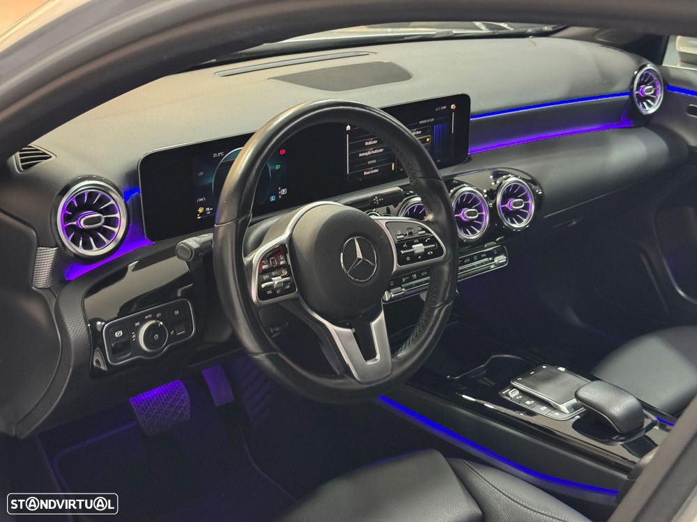 Mercedes-Benz A 180 Limousine d Style Plus Aut. - 28