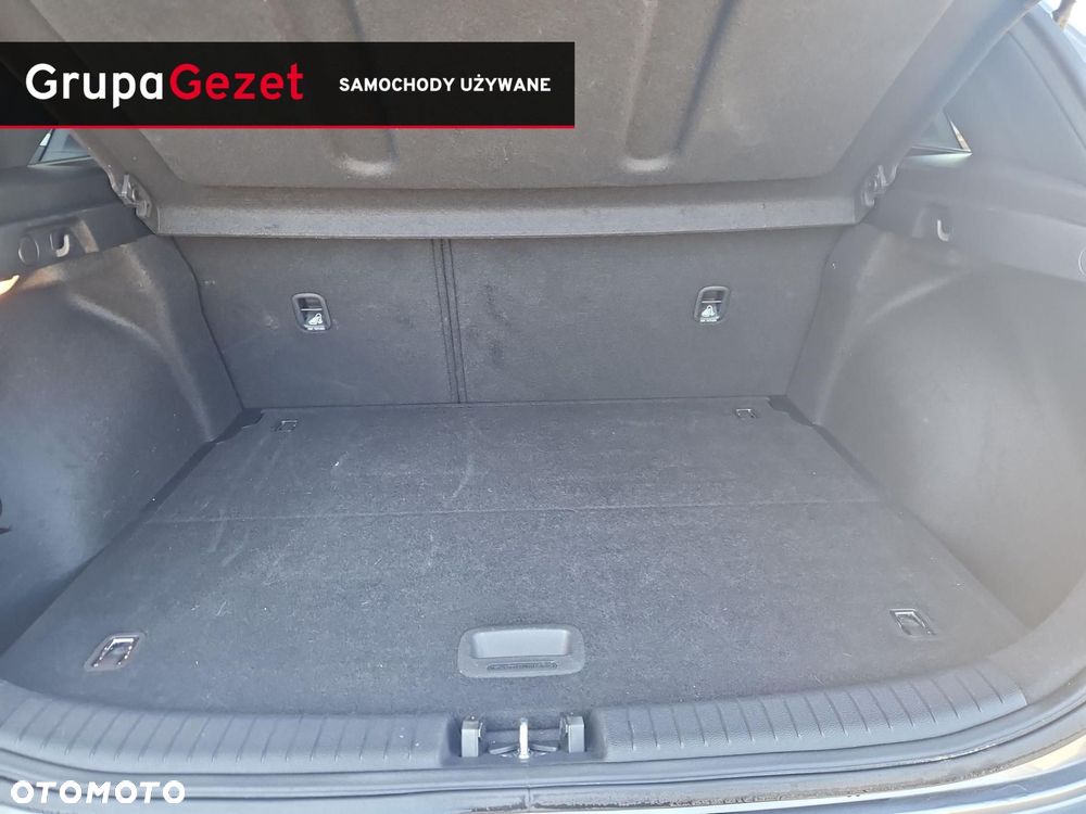 Kia Ceed 1.5 T-GDI Tribute DCT - 17