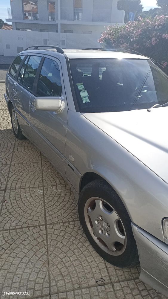 Mercedes-Benz C 220 - 17