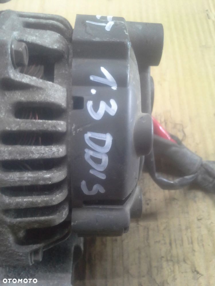 Alternator Suzuki Swift 1.3 DDiS 31400-85E00-000 Valeo - 5