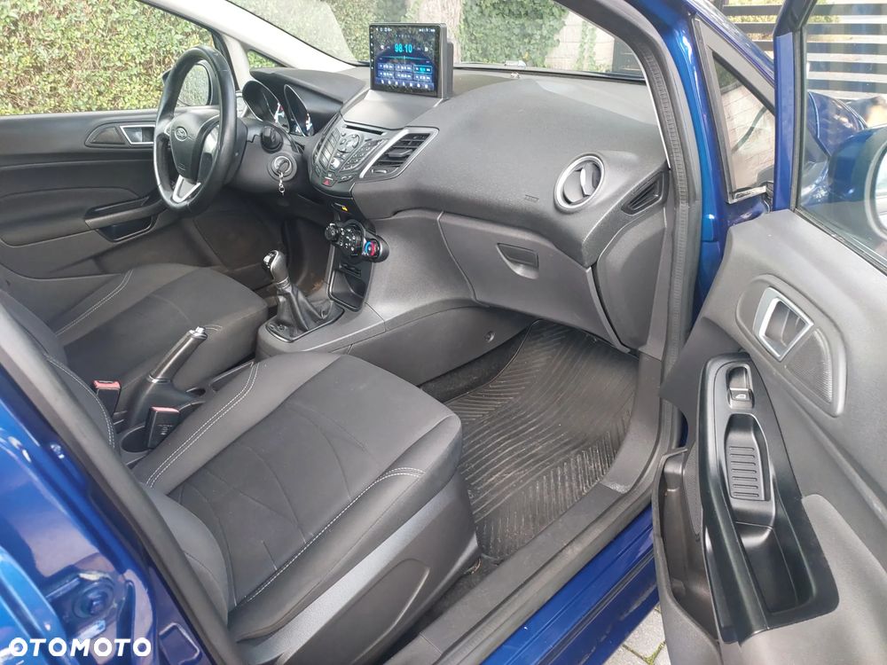 Ford Fiesta 1.25 Silver X - 11