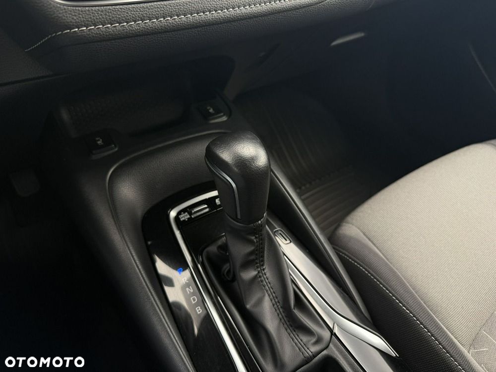 Toyota Corolla 1.8 Hybrid Comfort - 29