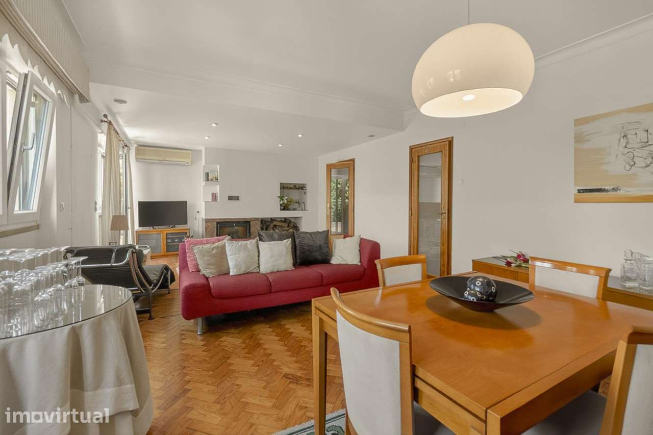 Apartamento T5 luminoso na Av. da Liberdade | Fundão - Grande imagem: 3/26