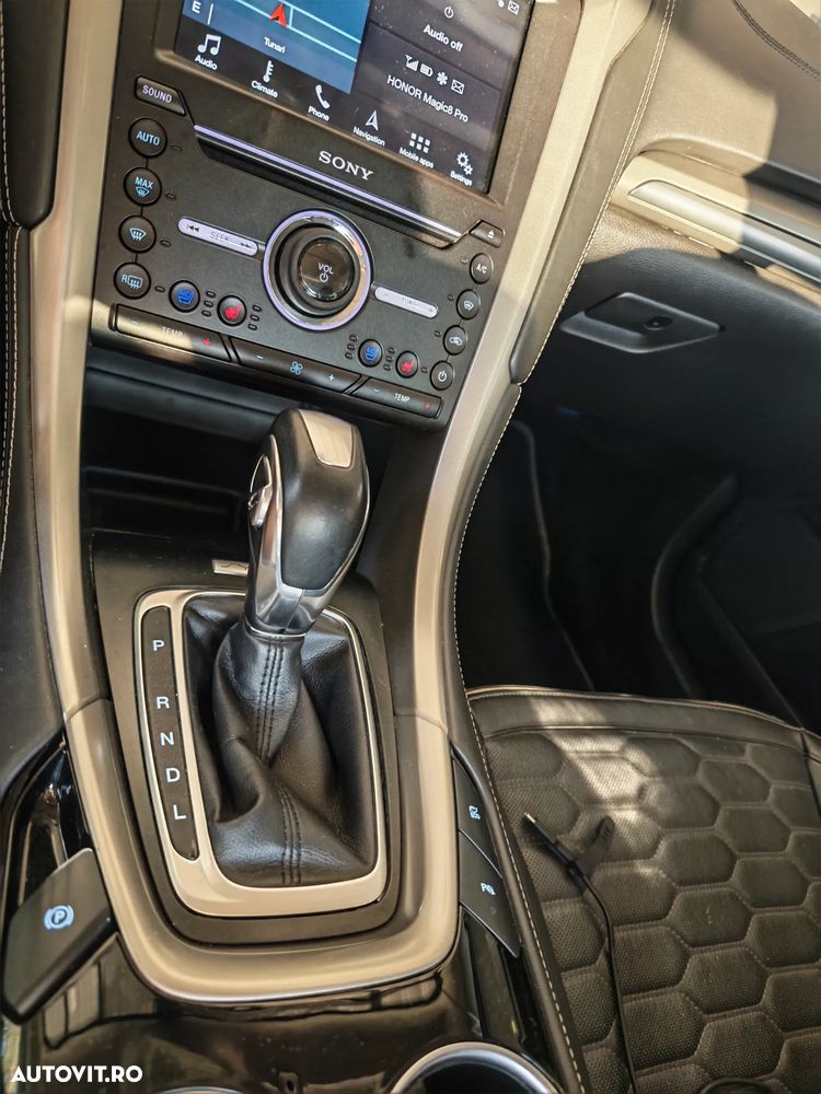 Ford Mondeo - 4