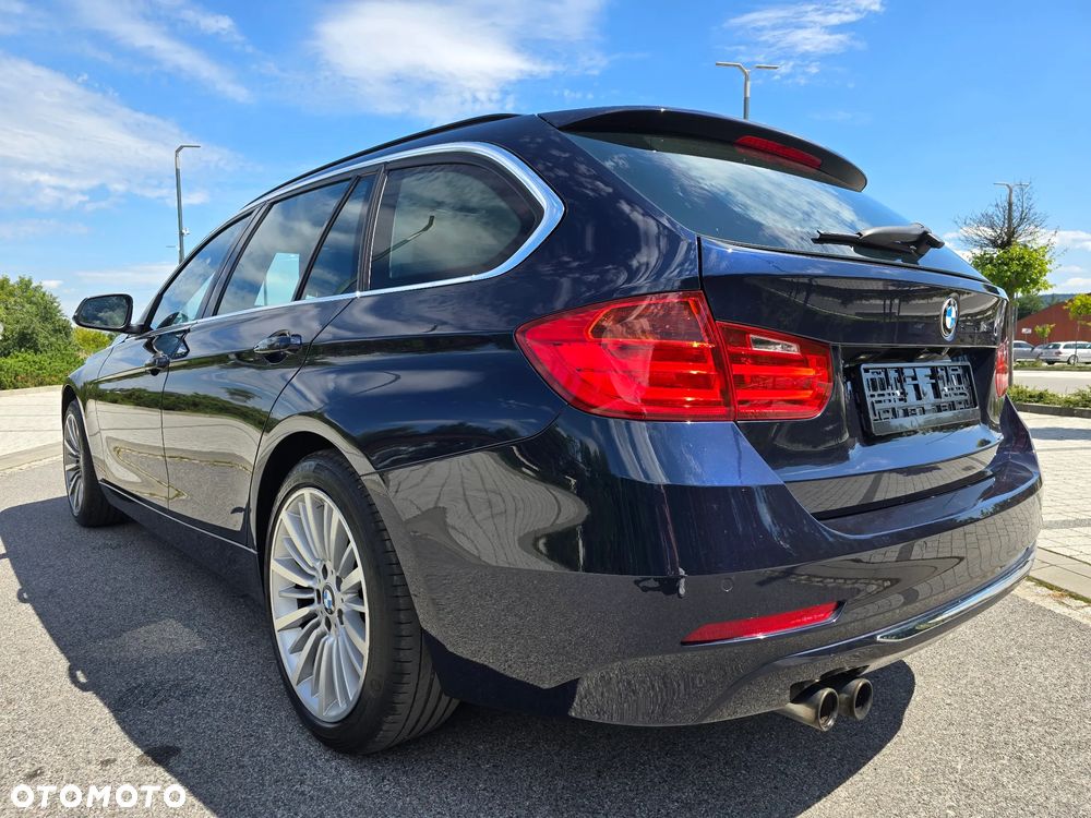 BMW Seria 3 328i Touring Luxury Line - 18