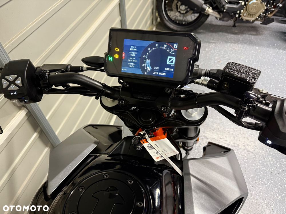 KTM Duke - 12