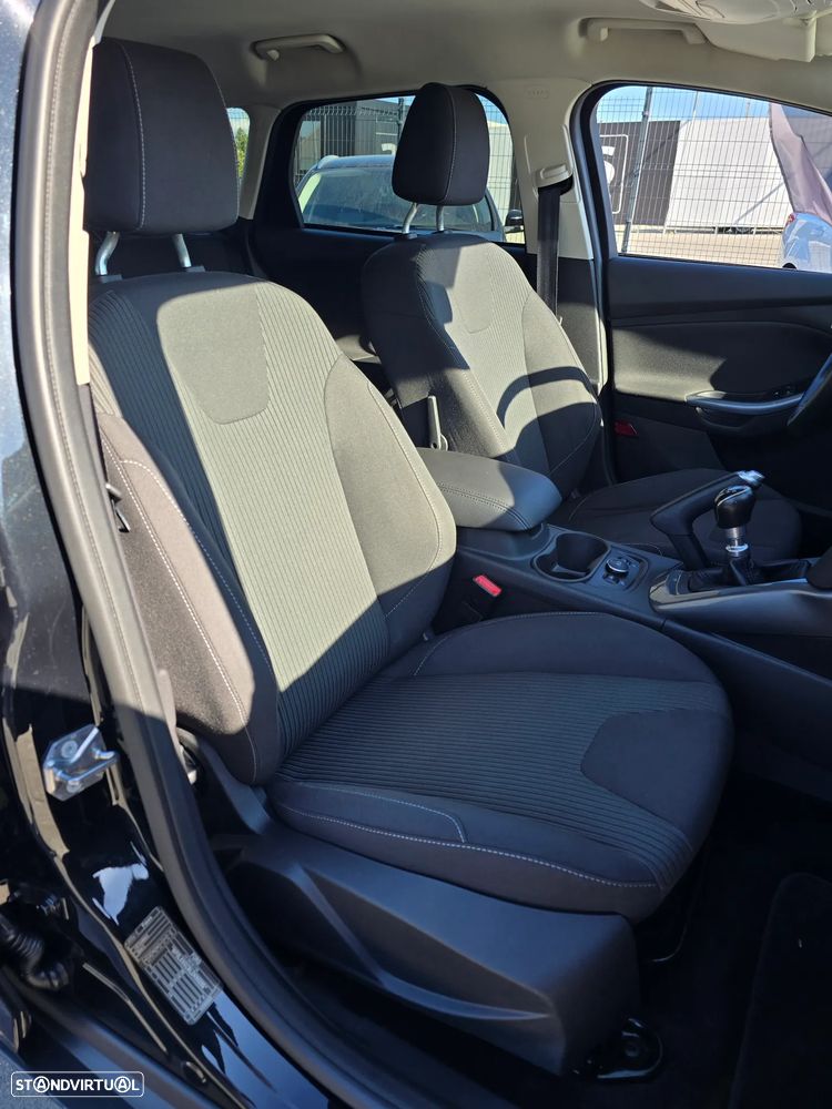 Ford Focus SW 1.0 SCTi Titanium Best - 8